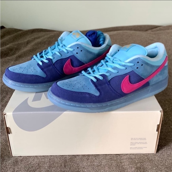 Nike Dunk SB ‘Run The Jewels’ - Picture 5 of 12